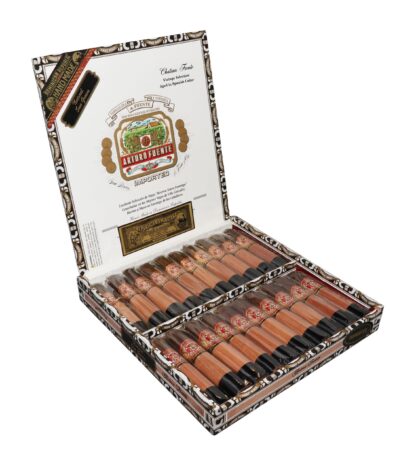 Open box of 20 count Arturo Fuente Chateau Fuente Sungrown cigars