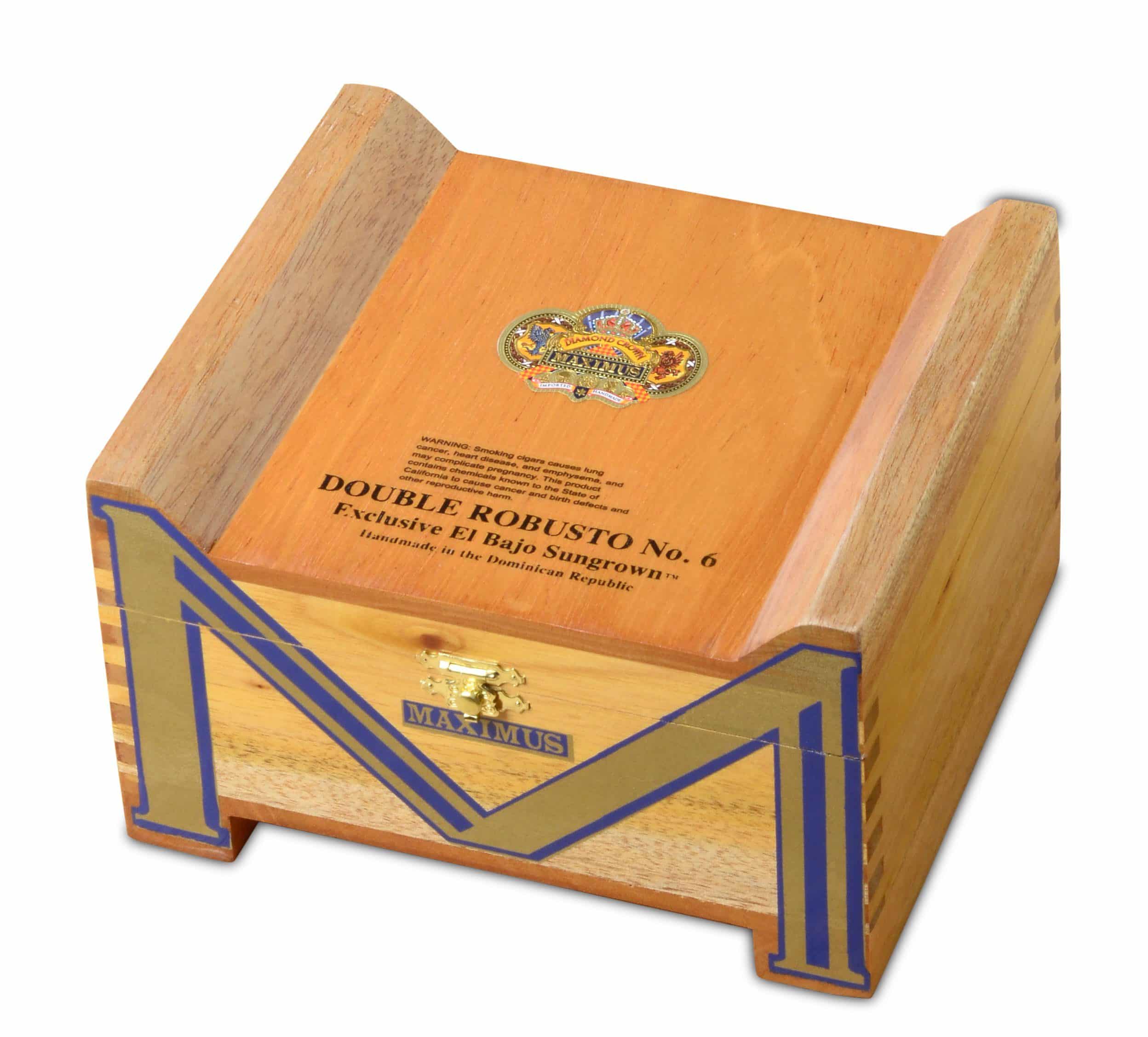 diamond crown maximus double robusto number 6 box closed