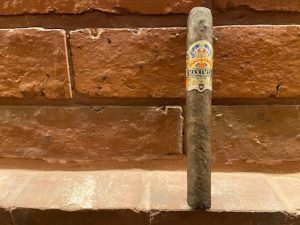 Single Diamond Crown Maximus cigar