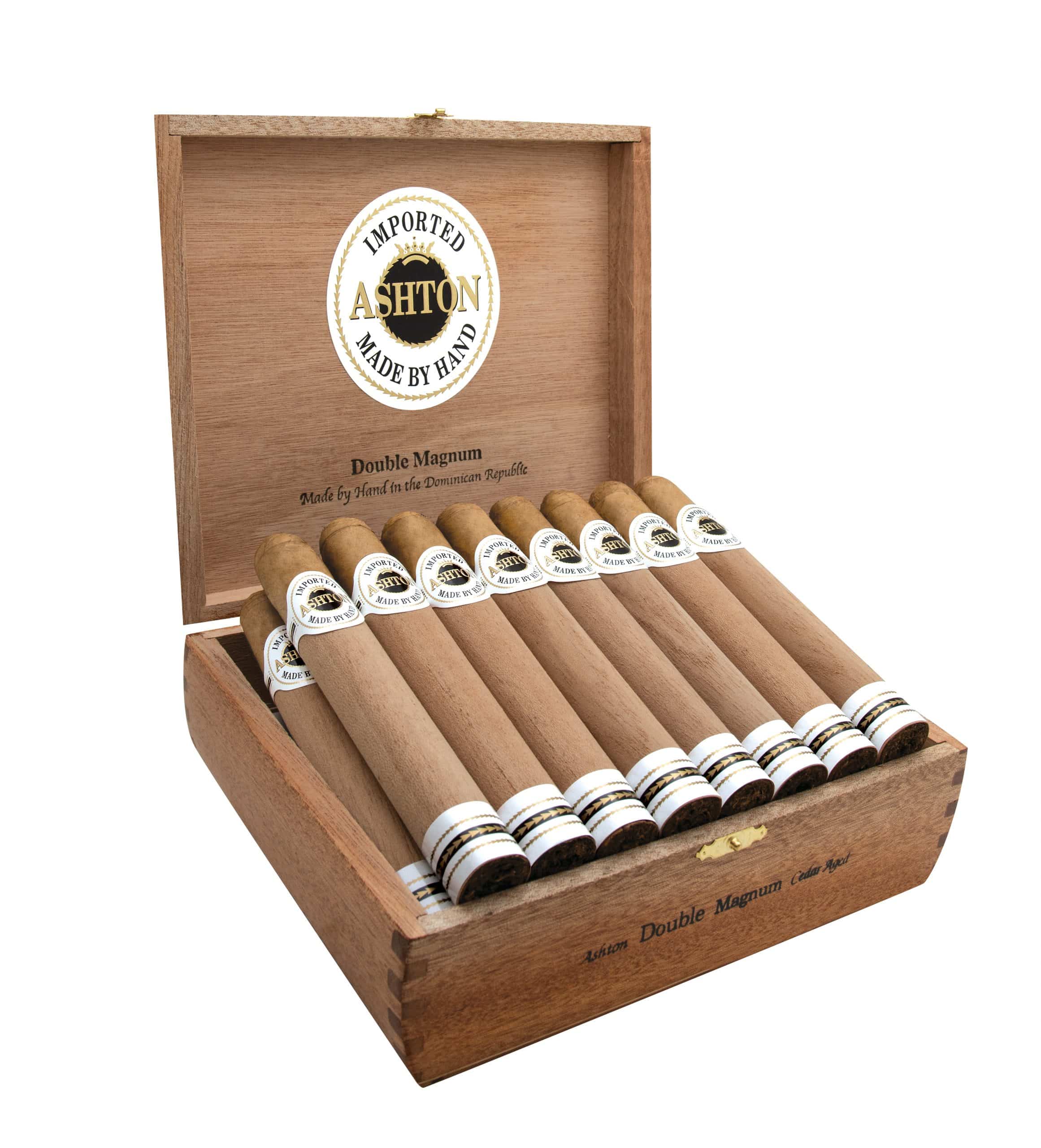 box of 25 count Ashton Double Magnum cigars