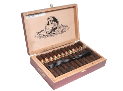 Open box of 24 count Deadwood Sweet Jane cigars
